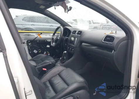 2013 Volkswagen Gti Drivers Edition z USA, uszkodzony, nr VIN WVWGD7AJ3DW130747